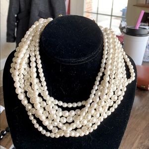 🍀❤️Gorgeous Faux Pearl Necklace